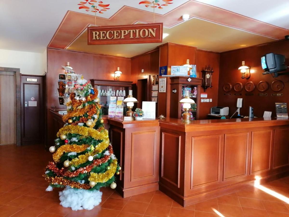 Elina Hotel Pamporovo Eksteriør bilde