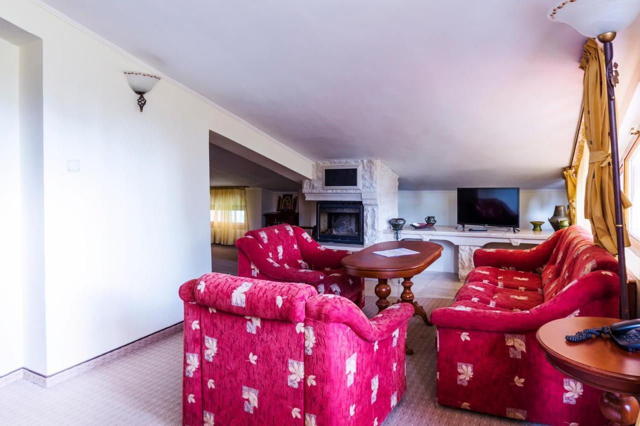Elina Hotel Pamporovo Eksteriør bilde