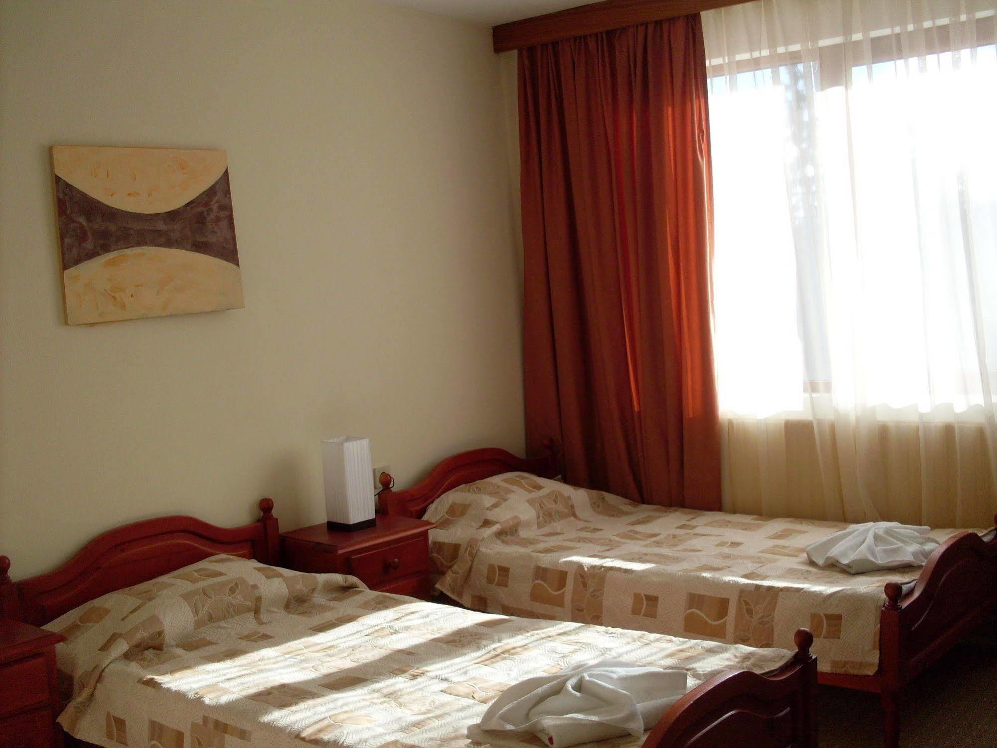 Elina Hotel Pamporovo Eksteriør bilde